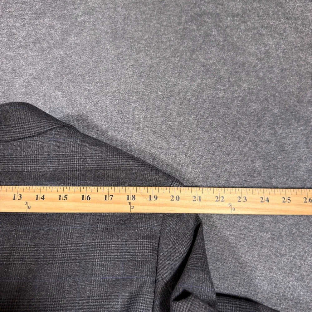 Jos. A. Bank 1905 Suit Jacket Mens 44L Grey Plaid Slim Fit Wool Blend Blazer